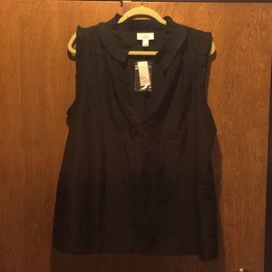 Black sleeveless blouse
